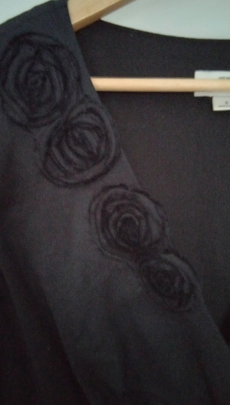 Ann Taylor LBD - Picture 1 of 4